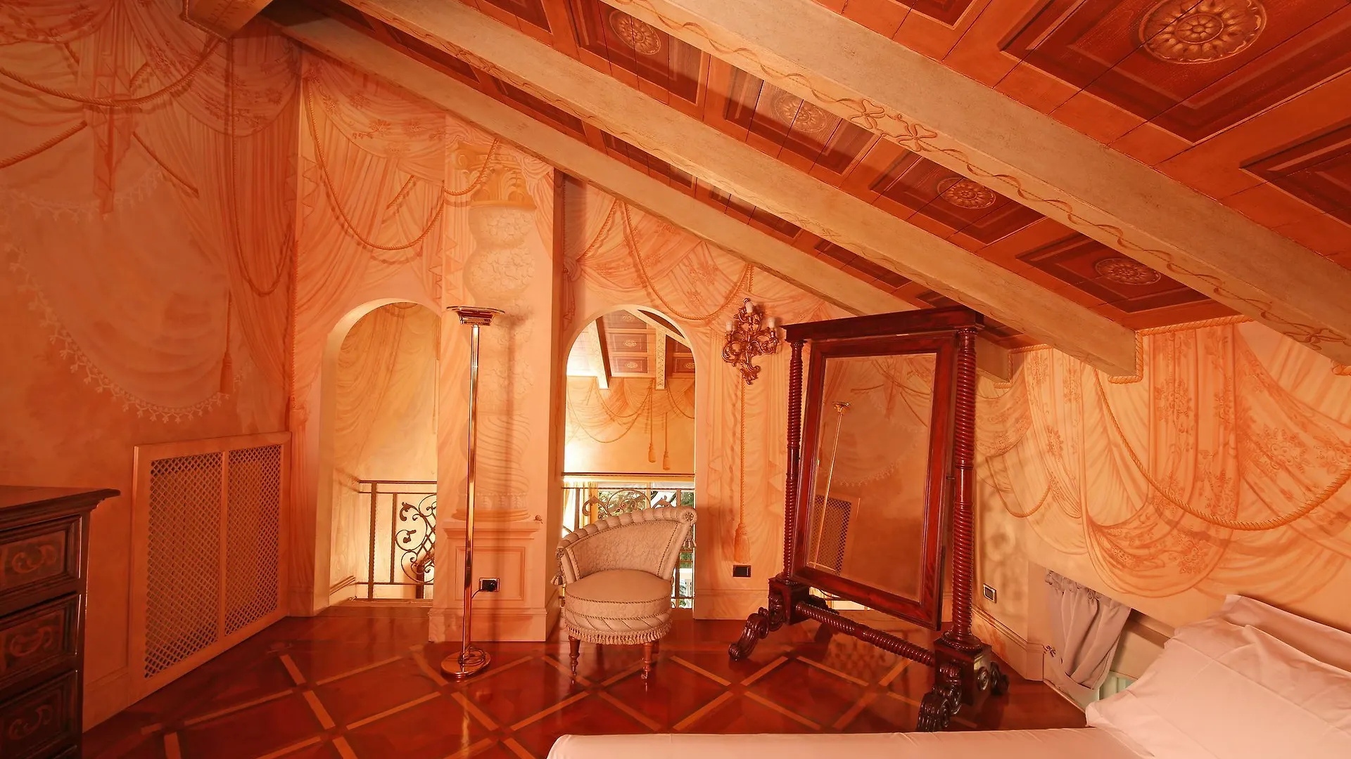 Villa La Vittoriana Saló Hotel