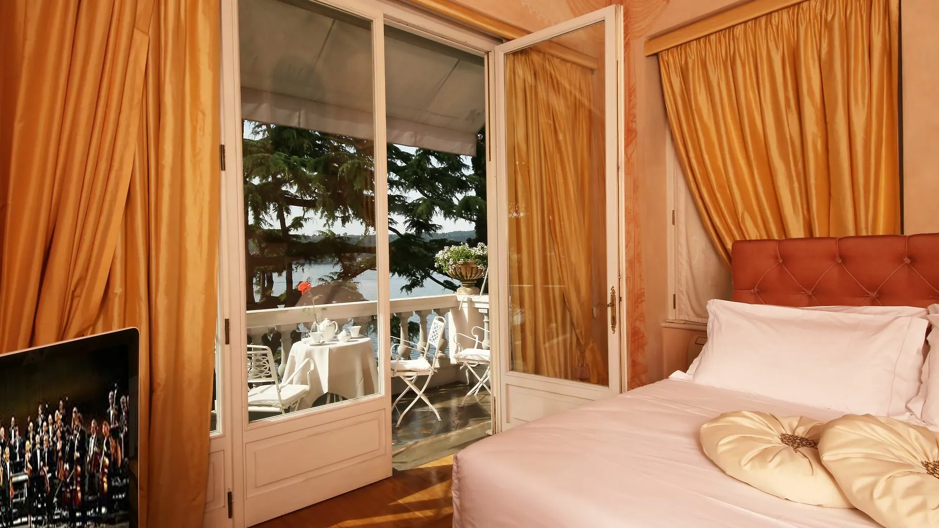 Villa La Vittoriana Saló Hotel